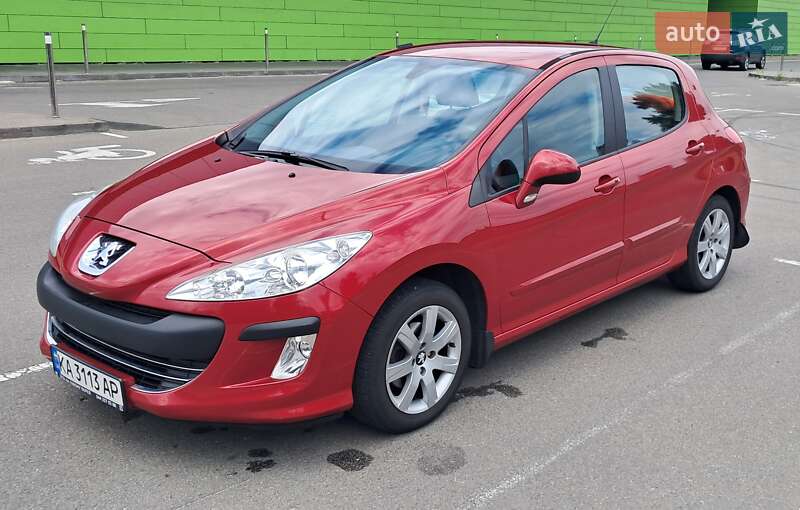 Peugeot 308 2011