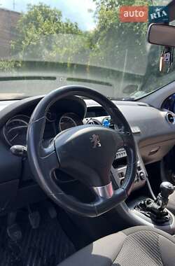 Хэтчбек Peugeot 308 2008 в 
