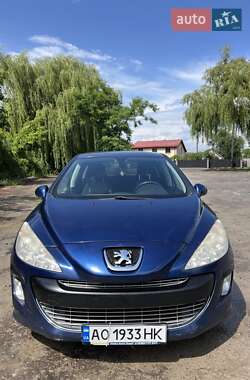 Хэтчбек Peugeot 308 2008 в 