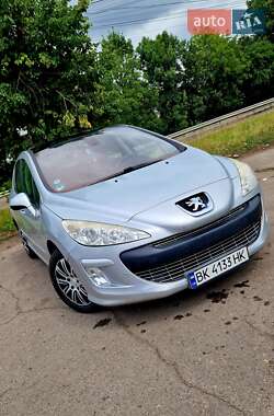 Хетчбек Peugeot 308 2008 в Рівному