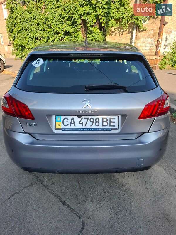 Хэтчбек Peugeot 308 2015 в Киеве
