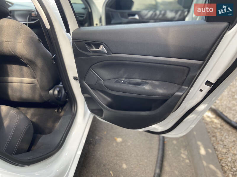 Универсал Peugeot 308 2014 в Харькове