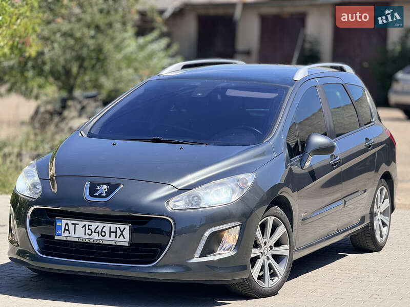 Універсал Peugeot 308 2012 в 
