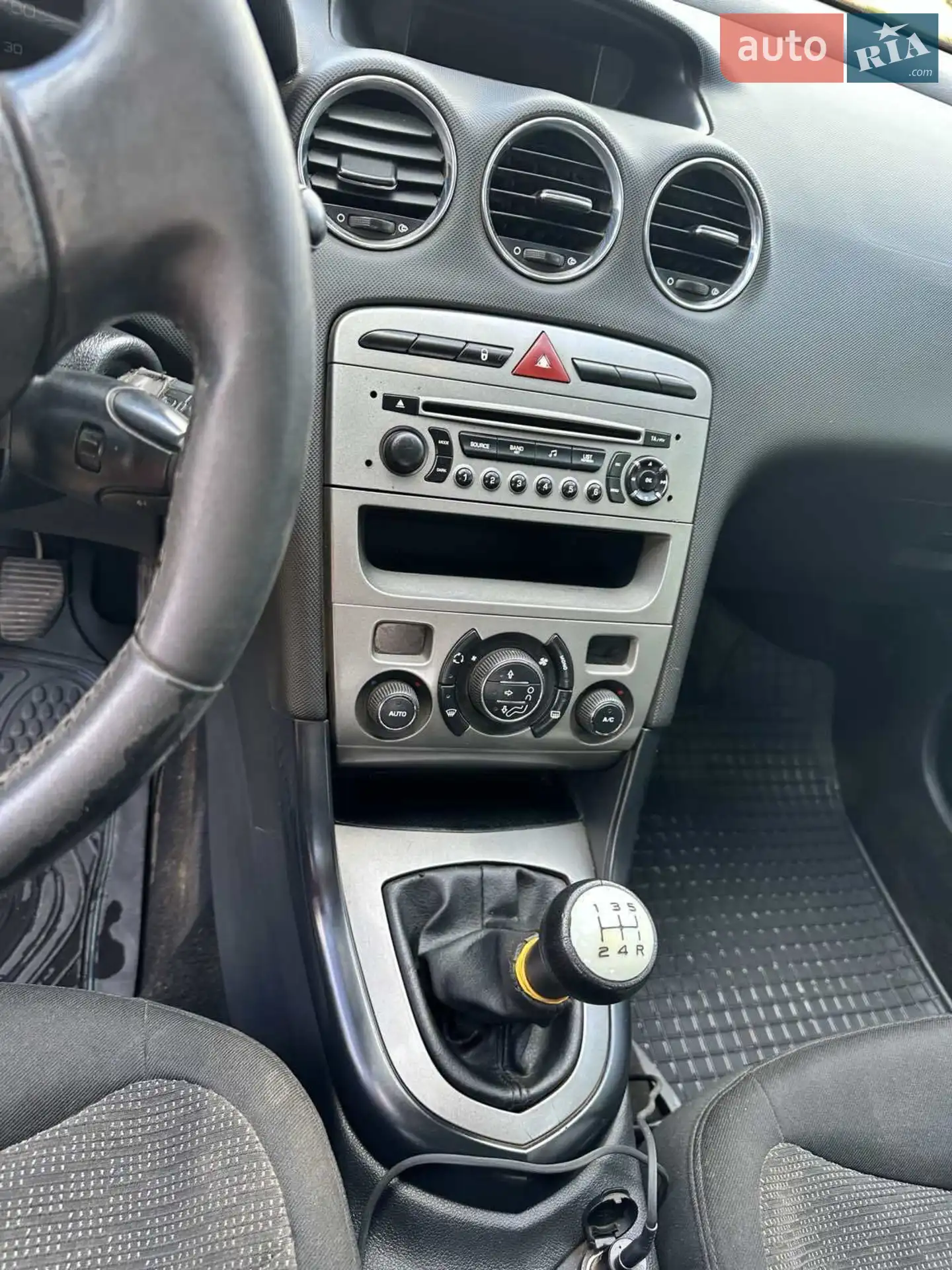 2010 Peugeot 308 - мініатюра 15