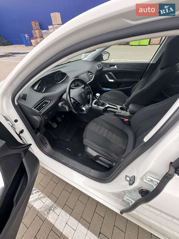 Универсал Peugeot 308 2018 в Броварах