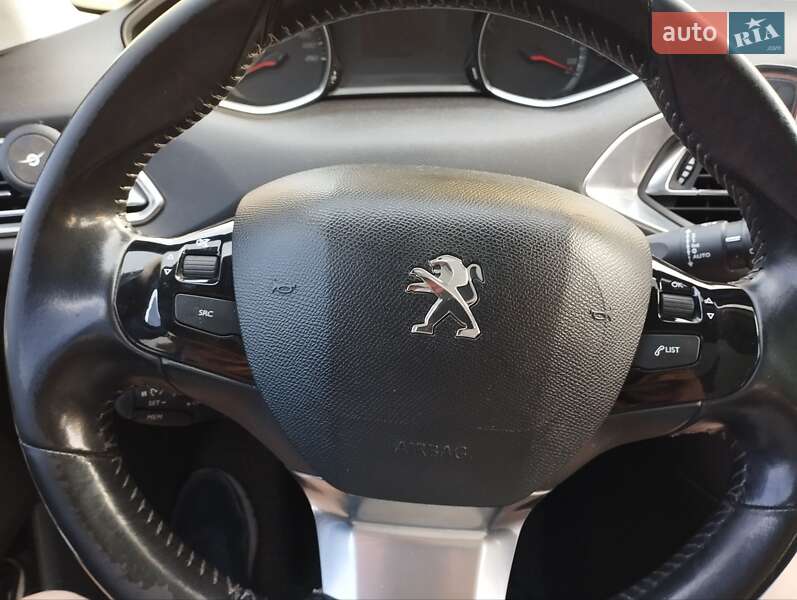 Универсал Peugeot 308 2014 в Кривом Роге