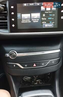 Универсал Peugeot 308 2014 в Кривом Роге