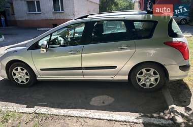 Универсал Peugeot 308 2010 в Чернигове