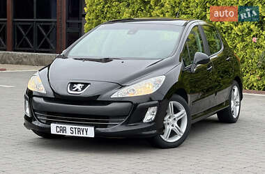 Хэтчбек Peugeot 308 2009 в Стрые