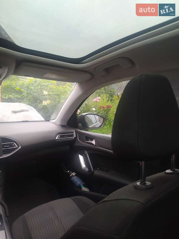 Універсал Peugeot 308 2014 в Луцьку