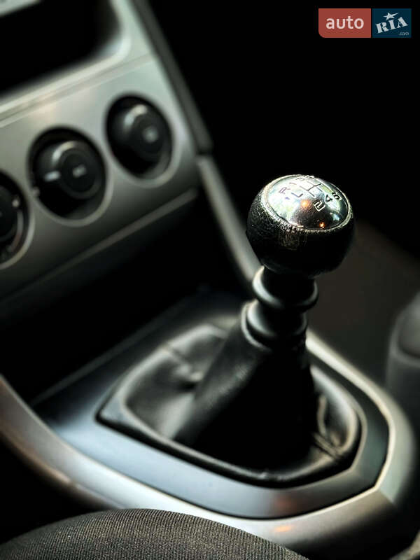 Универсал Peugeot 308 2012 в Лубнах