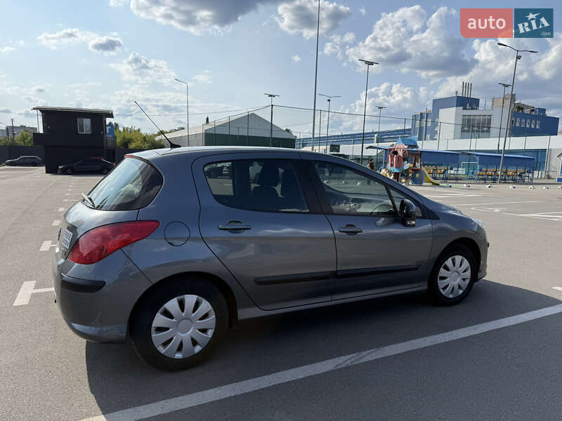 Хэтчбек Peugeot 308 2010 в Киеве фото 2 Хэтчбек Peugeot 308 2010 в Киеве