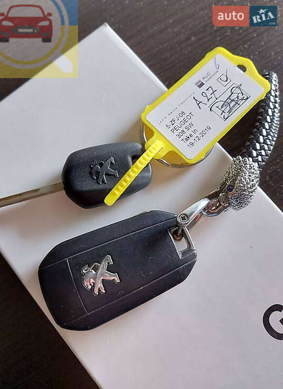 Універсал Peugeot 308 2014 в Луцьку