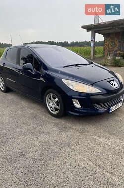 Хетчбек Peugeot 308 2010 в Львові