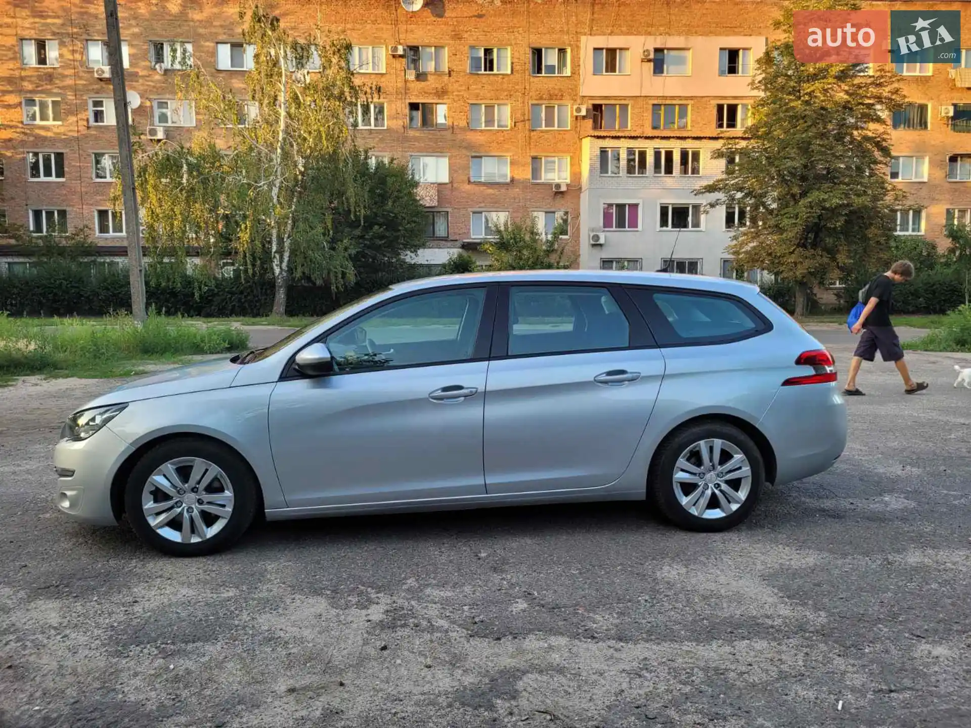 2015 Peugeot 308 - мініатюра 8