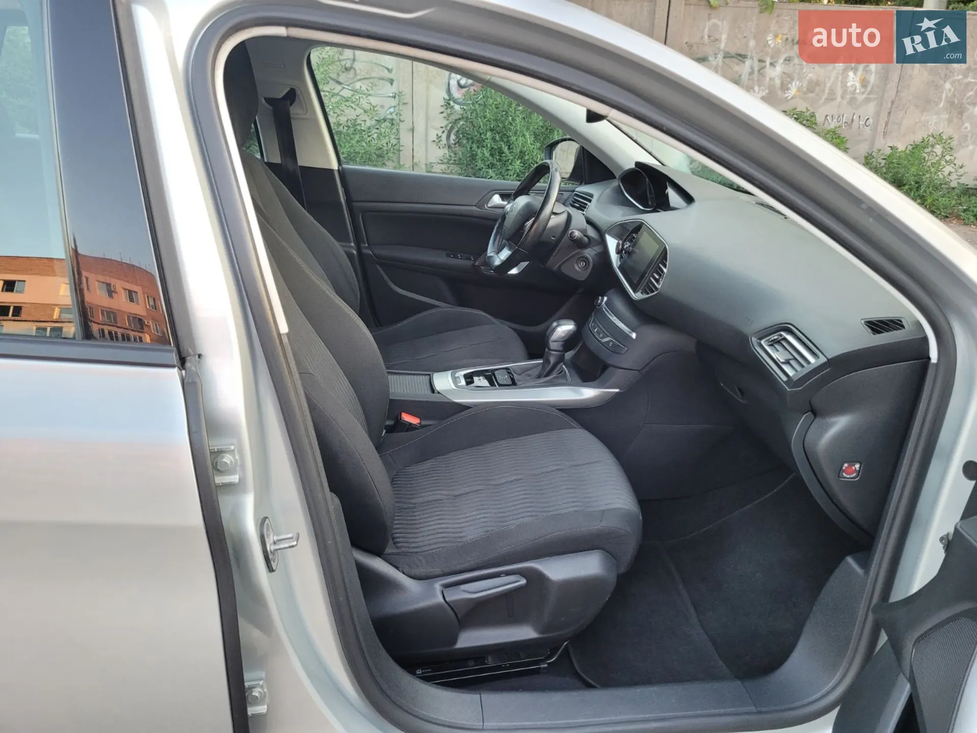 2015 Peugeot 308 - мініатюра 17