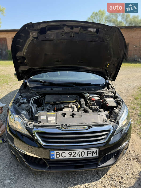 Універсал Peugeot 308 2015 в Жидачові