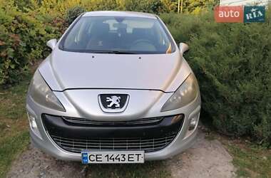 Хетчбек Peugeot 308 2010 в Неполоківцях