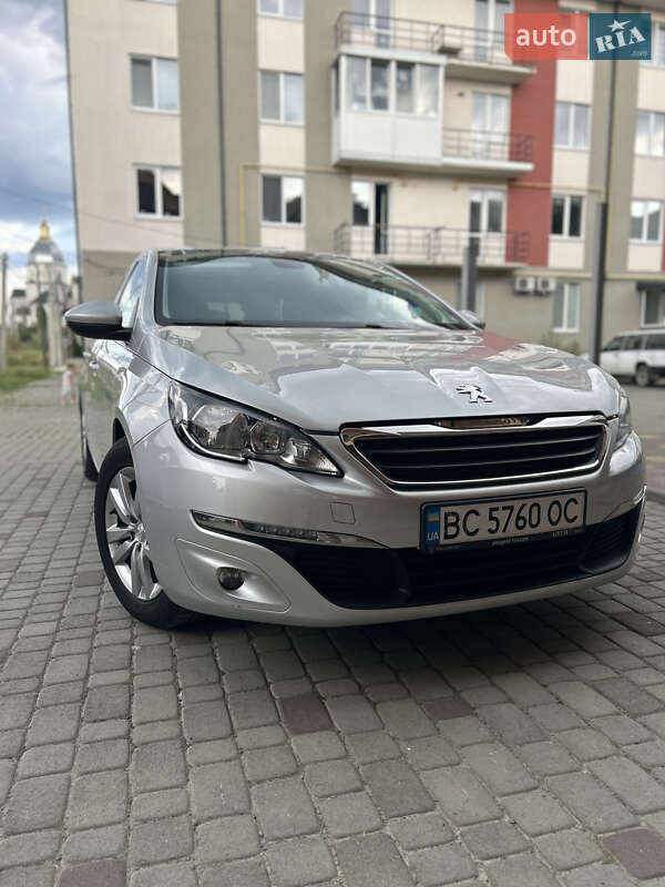 Peugeot 308 2016