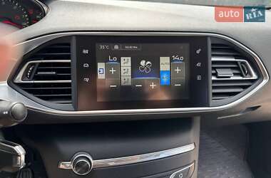 Универсал Peugeot 308 2014 в Тернополе