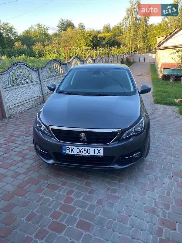 Peugeot 308