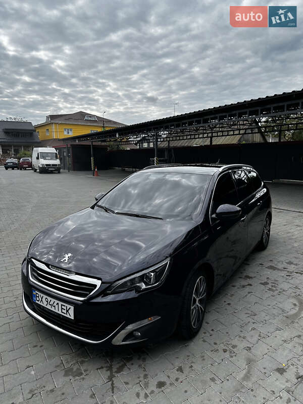 Універсал Peugeot 308 2014 в Полонному
