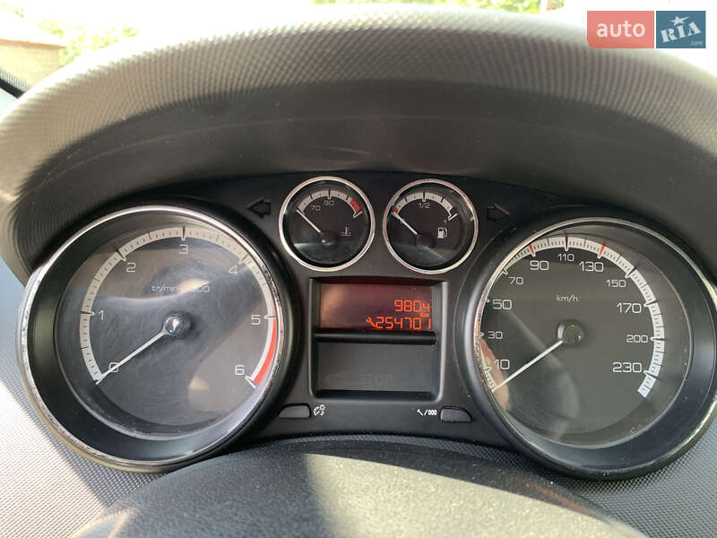 Універсал Peugeot 308 2011 в Черкасах фото 9 Універсал Peugeot 308 2011 в Черкасах