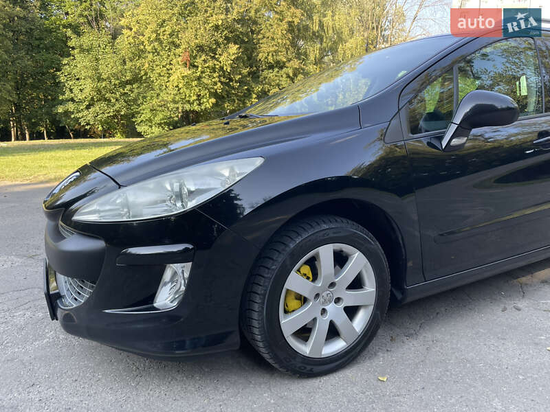 Универсал Peugeot 308 2010 в Львове фото 13 Универсал Peugeot 308 2010 в Львове