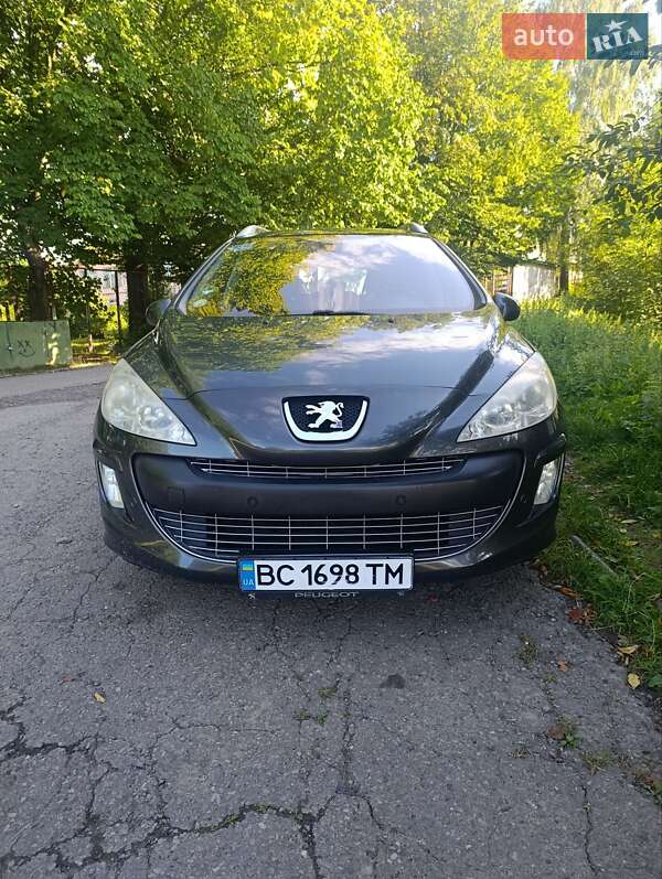 Универсал Peugeot 308 2008 в Бориславе