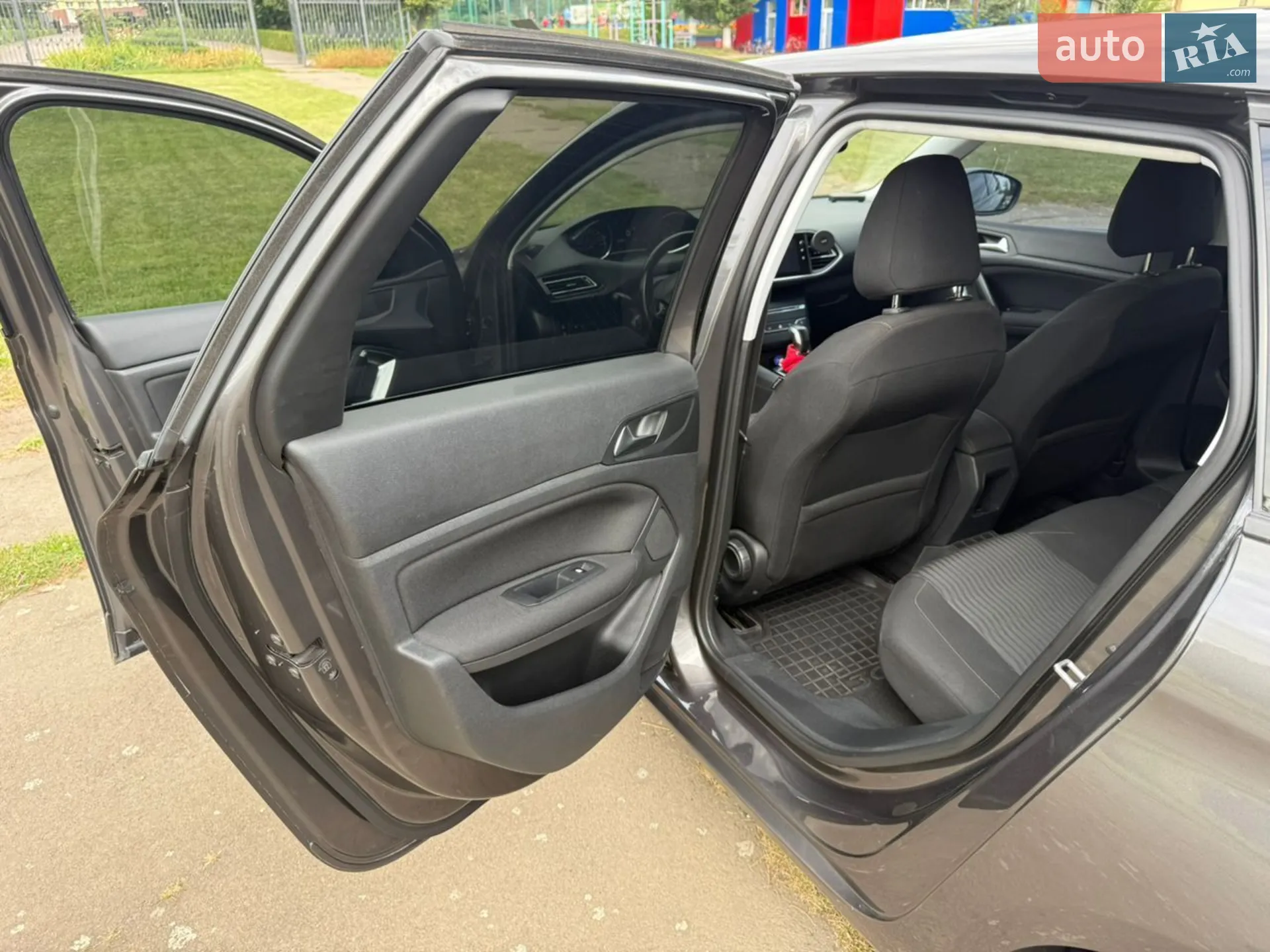 2016 Peugeot 308 - мініатюра 17