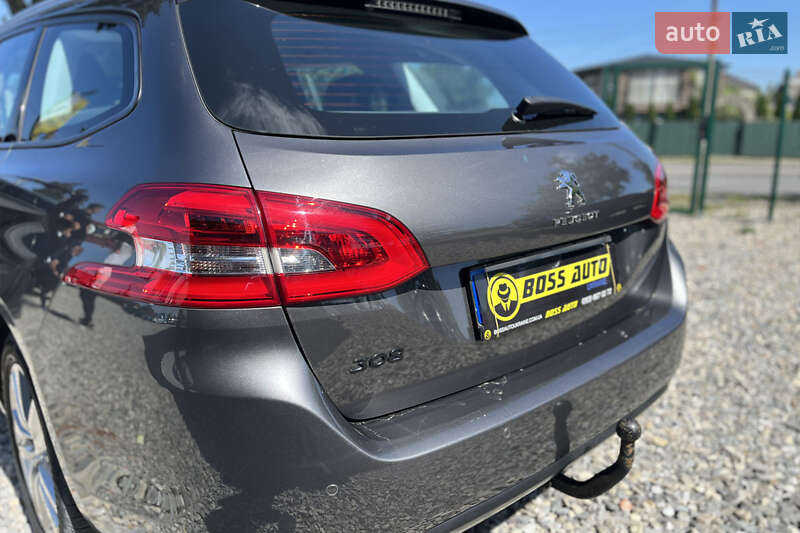 Універсал Peugeot 308 2017 в Коломиї