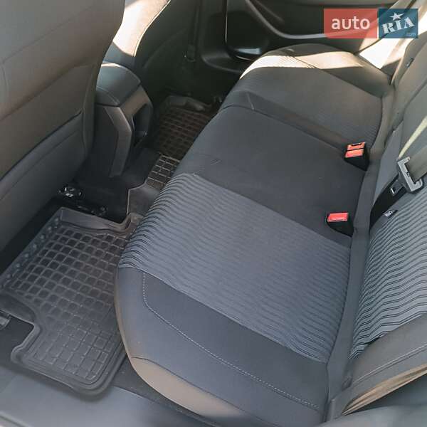Универсал Peugeot 308 2015 в Чернигове фото 10 Универсал Peugeot 308 2015 в Чернигове