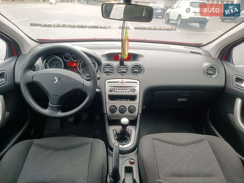 Хетчбек Peugeot 308 2008 в Кам'янському фото 8 Хетчбек Peugeot 308 2008 в Кам'янському