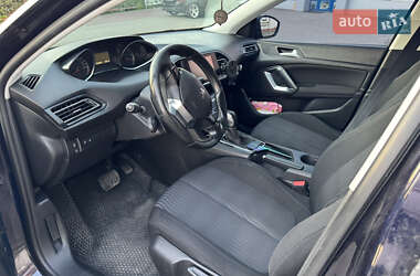 Универсал Peugeot 308 2015 в 