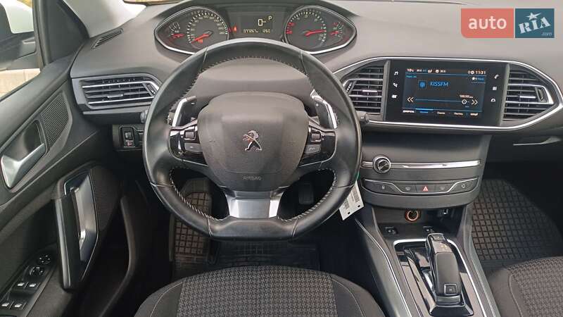 Хэтчбек Peugeot 308 2020 в Киеве фото 9 Хэтчбек Peugeot 308 2020 в Киеве