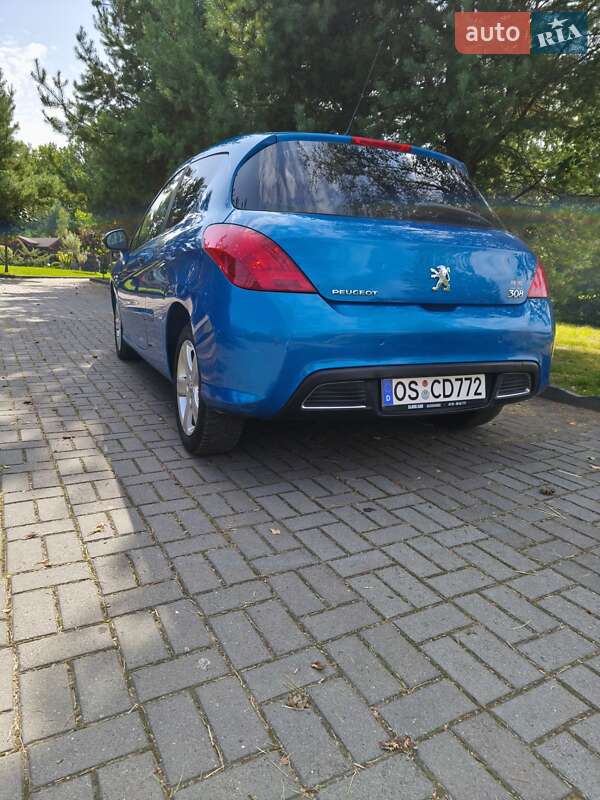 Хетчбек Peugeot 308 2008 в Дрогобичі