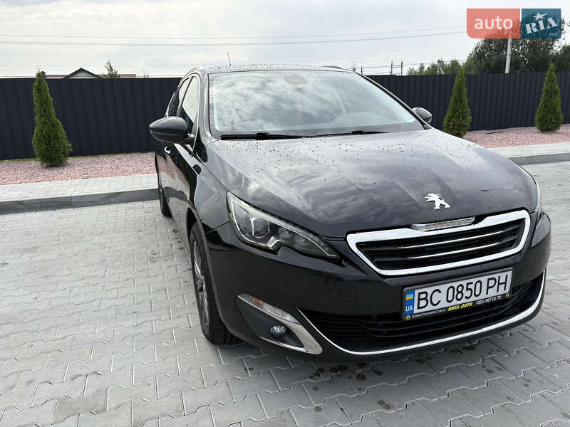 Універсал Peugeot 308 2015 в Львові