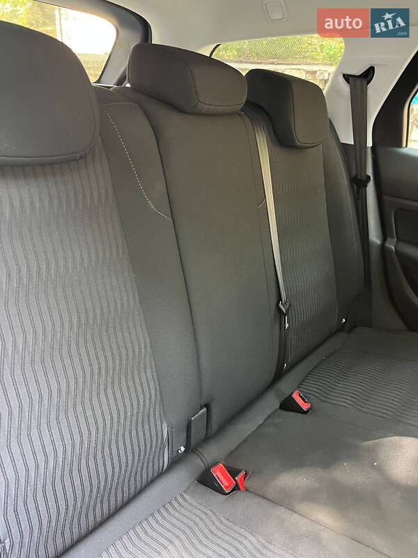 Універсал Peugeot 308 2015 в Києві