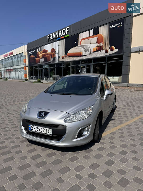 Peugeot 308 2012 Peugeot 308 2012