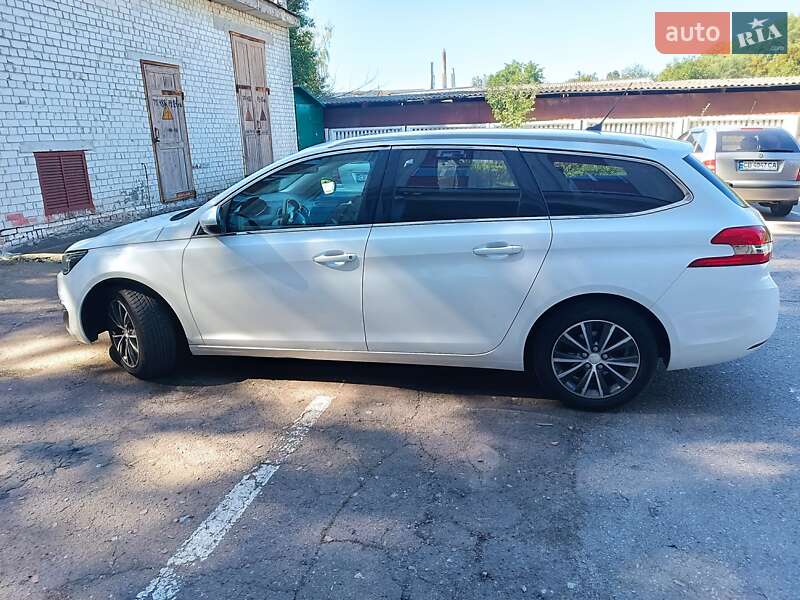Універсал Peugeot 308 2014 в Чернігові