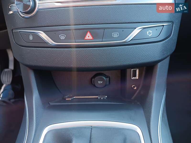 Універсал Peugeot 308 2014 в Чернігові