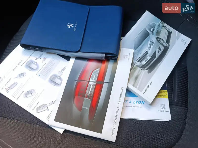 Універсал Peugeot 308 2014 в Чернігові документ