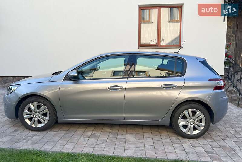 Хетчбек Peugeot 308 2017 в Львові фото 5 Хетчбек Peugeot 308 2017 в Львові