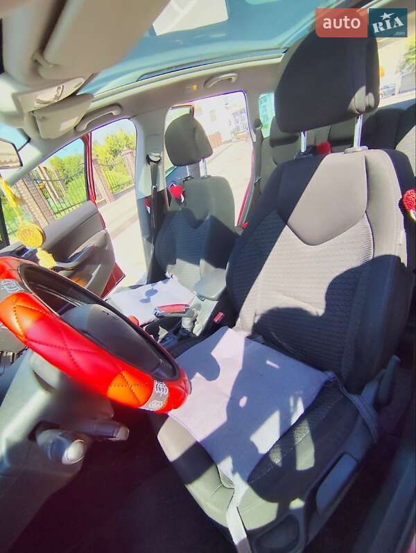 Универсал Peugeot 308 2009 в Сарнах фото 17 Универсал Peugeot 308 2009 в Сарнах