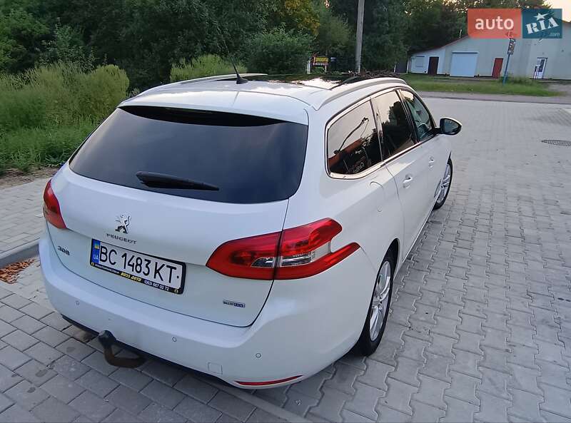 Універсал Peugeot 308 2015 в Стрию