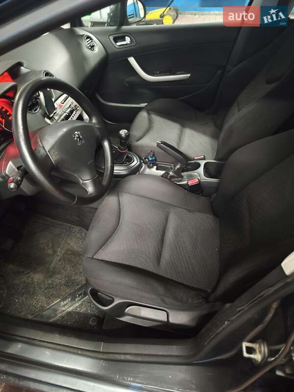 Універсал Peugeot 308 2010 в Києві