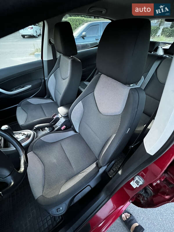 Хетчбек Peugeot 308 2010 в Василькові