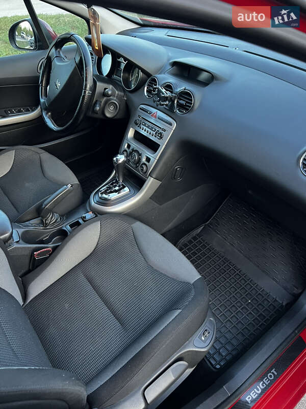 Хетчбек Peugeot 308 2010 в Василькові