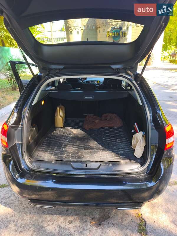 Універсал Peugeot 308 2015 в Миргороді