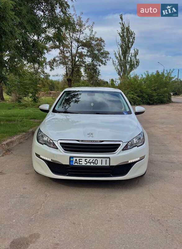 Peugeot 308 2015